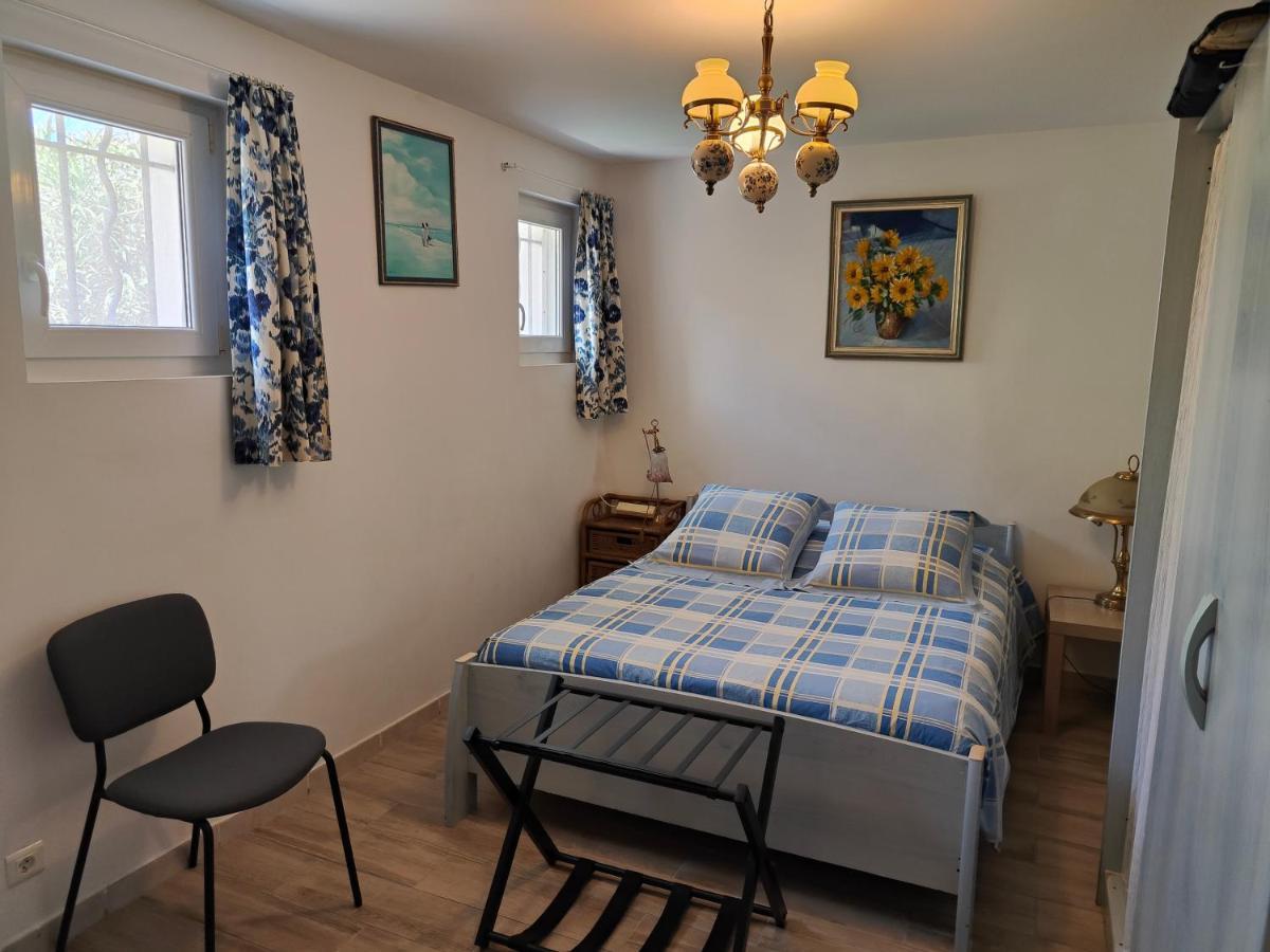 Petite Etoile De Mer - Studio Hyper Equipe A 150M D'Une Plage De Sable Fin Grande Terrasse Presqu'Ile De Charme Saint-Mandrier-sur-Mer Εξωτερικό φωτογραφία